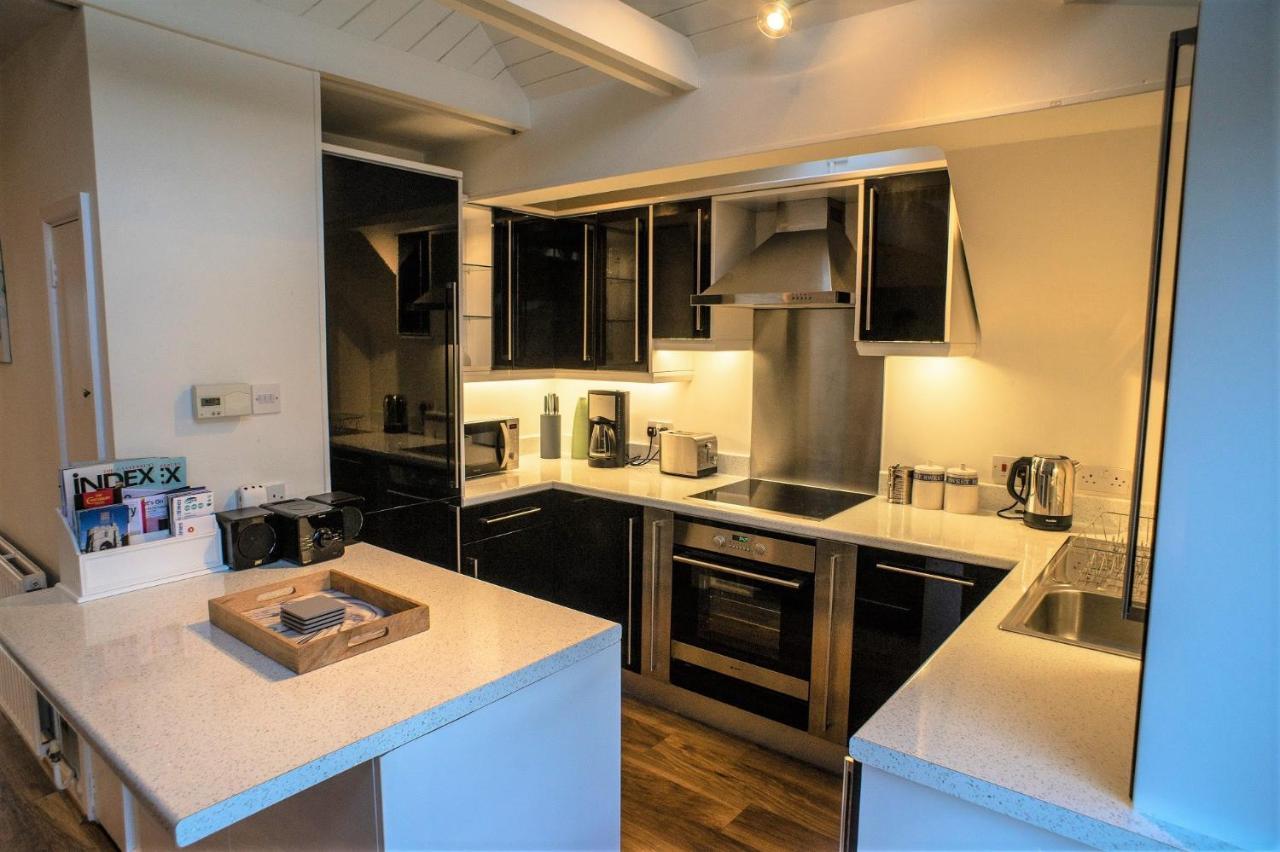 The Penthouse Canterbury - Cathedral View 외부 사진